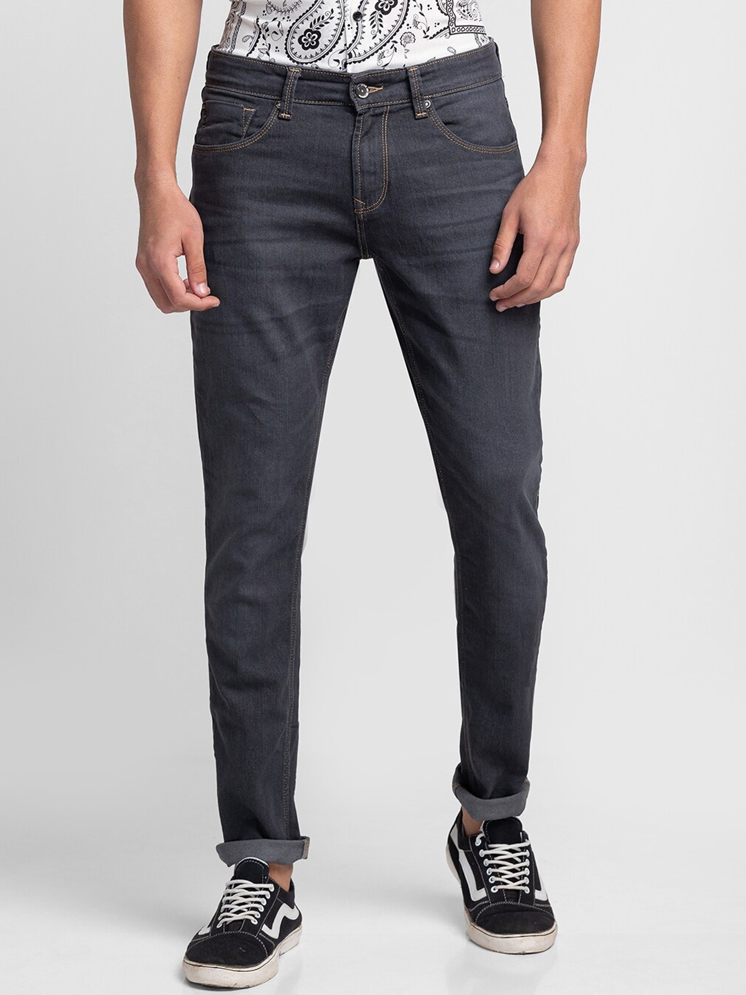 

SPYKAR Men Grey Slim Fit Light Fade Jeans