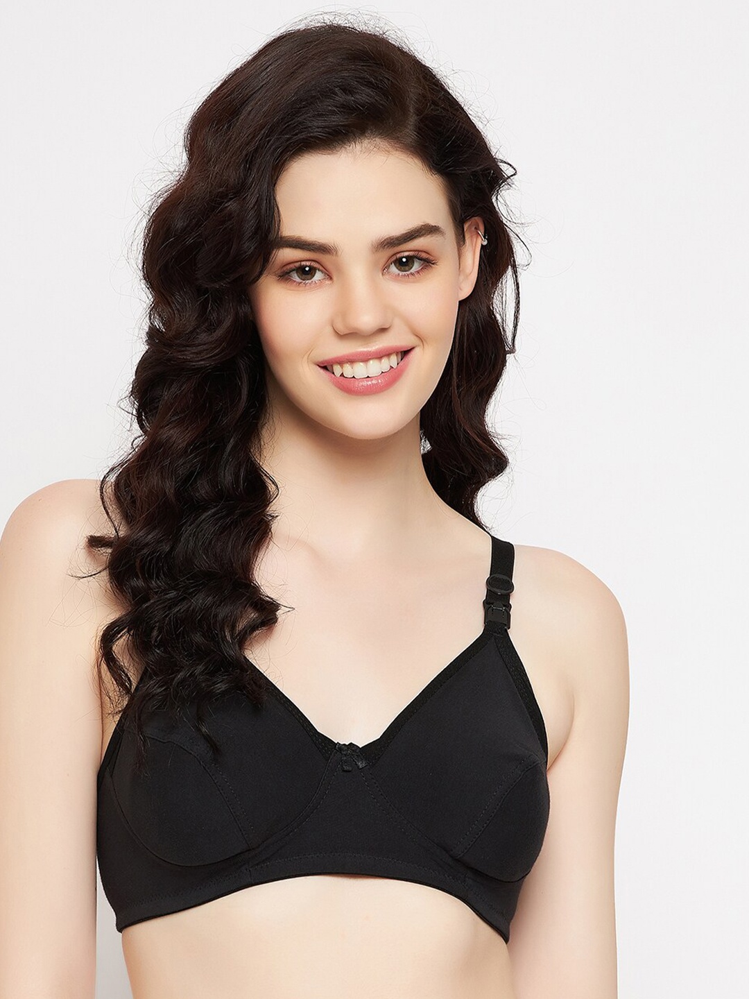 

Clovia Women Black Solid Non-Padded Cotton Maternity Bra