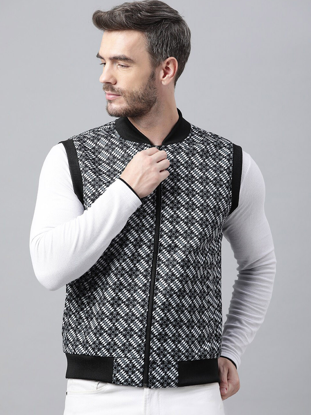 

Hangup Men Grey & Black Printed Pullover Sweater