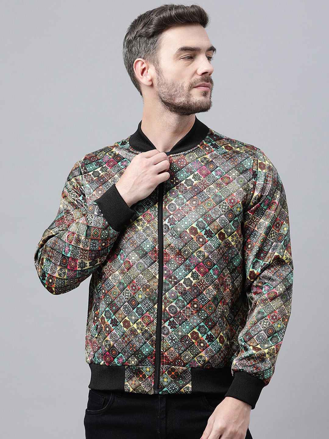 

Hangup Men Black & White Printed Pullover Sweater