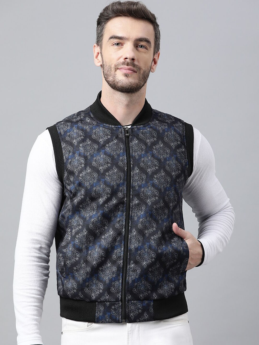 

Hangup Men Black Printed Pullover Sweater