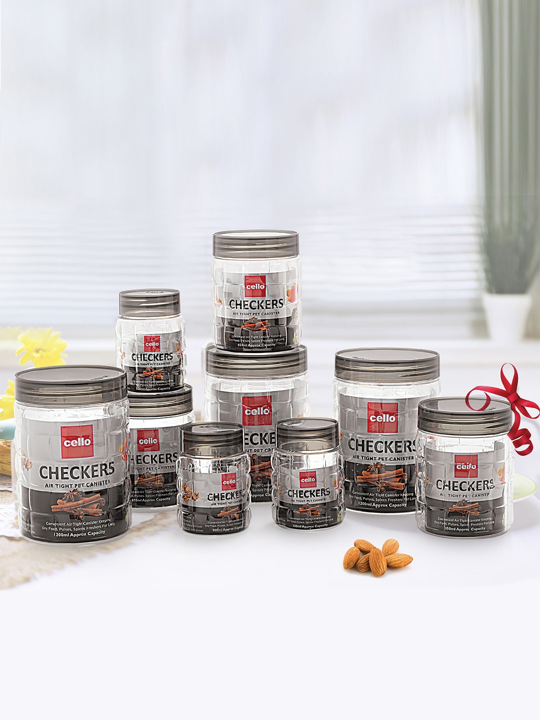 

Cello Checkers Grey Set of 6 Plastic Food Containers With Air Tight Lids