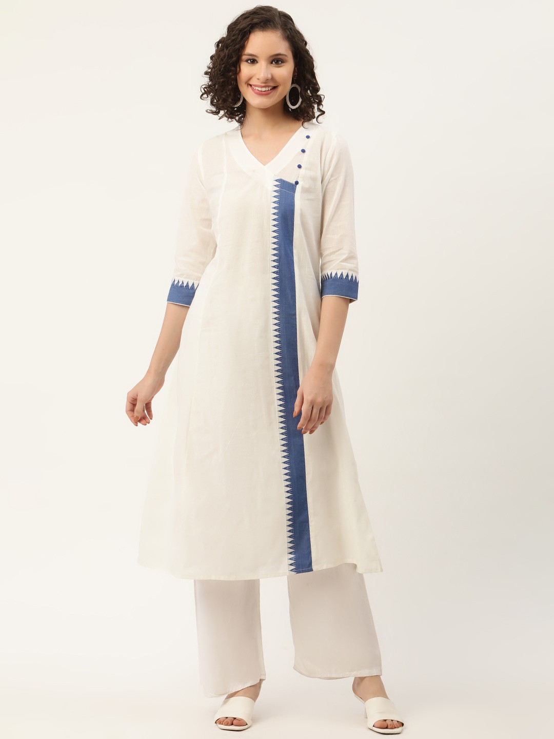 

ZIZO By Namrata Bajaj Women White Geometric Printed Kurta