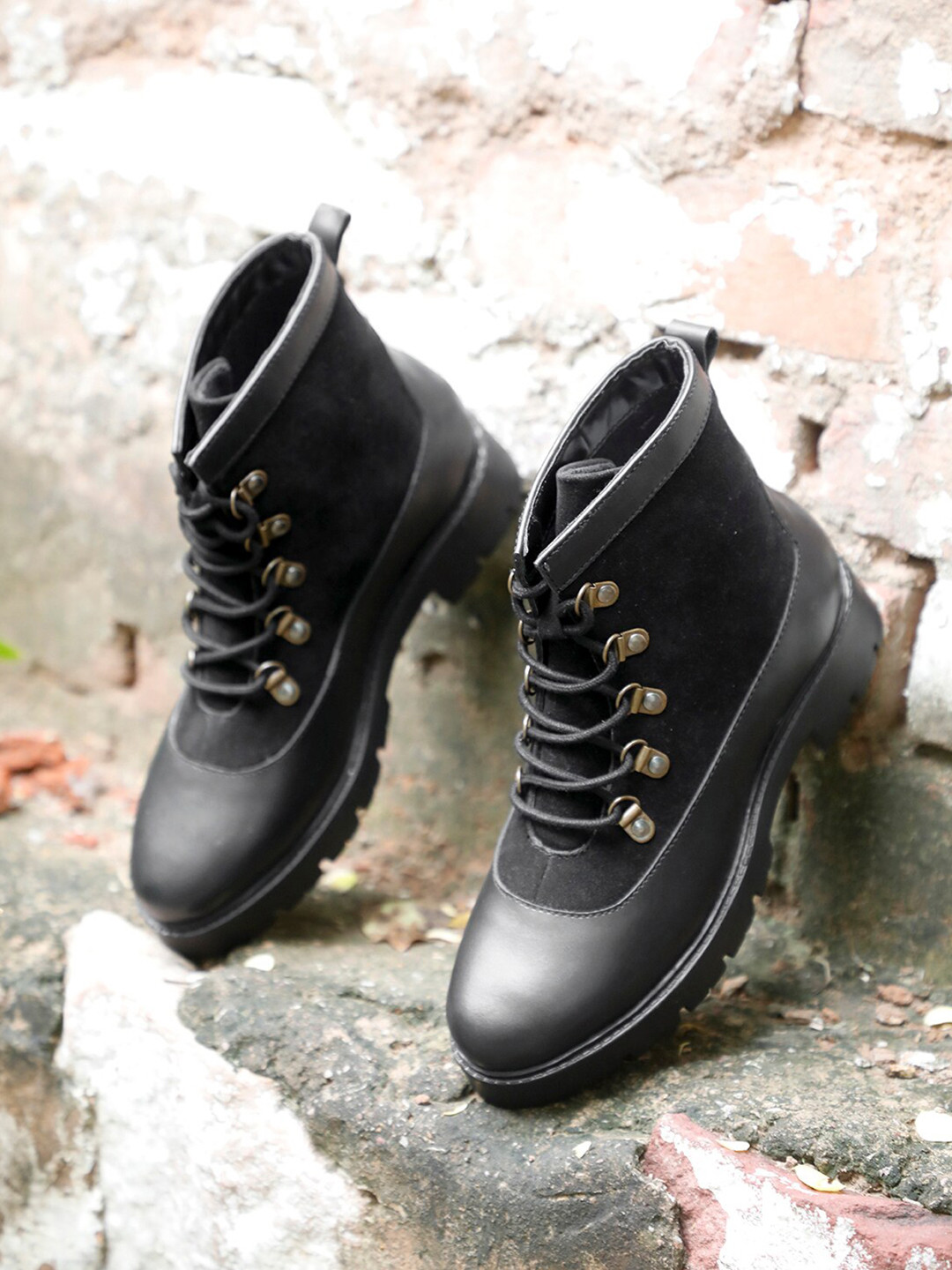 

Roadster Women Black Solid Ankle Regular Boots