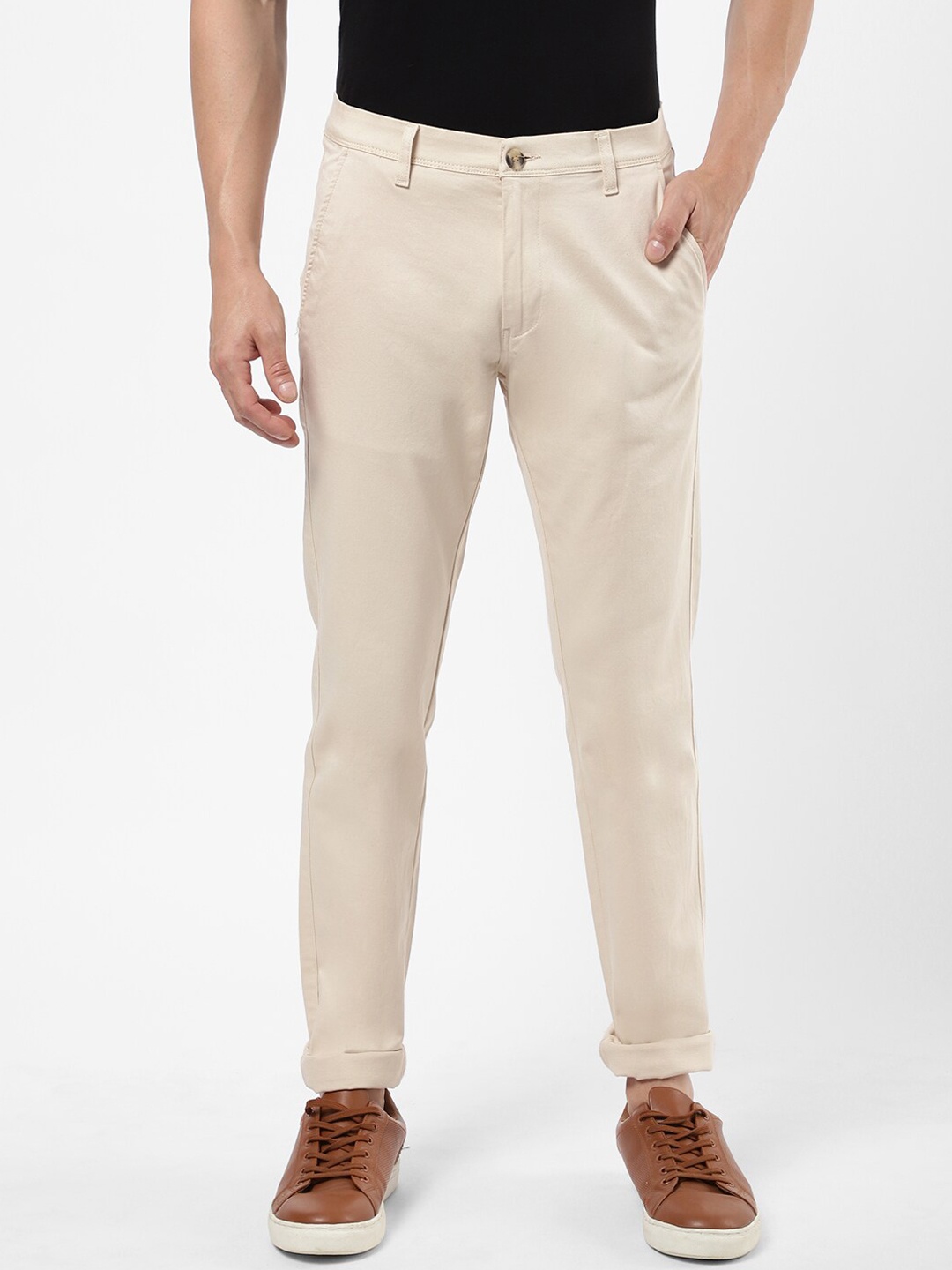 

R&B Men Beige Cotton Chinos Trousers