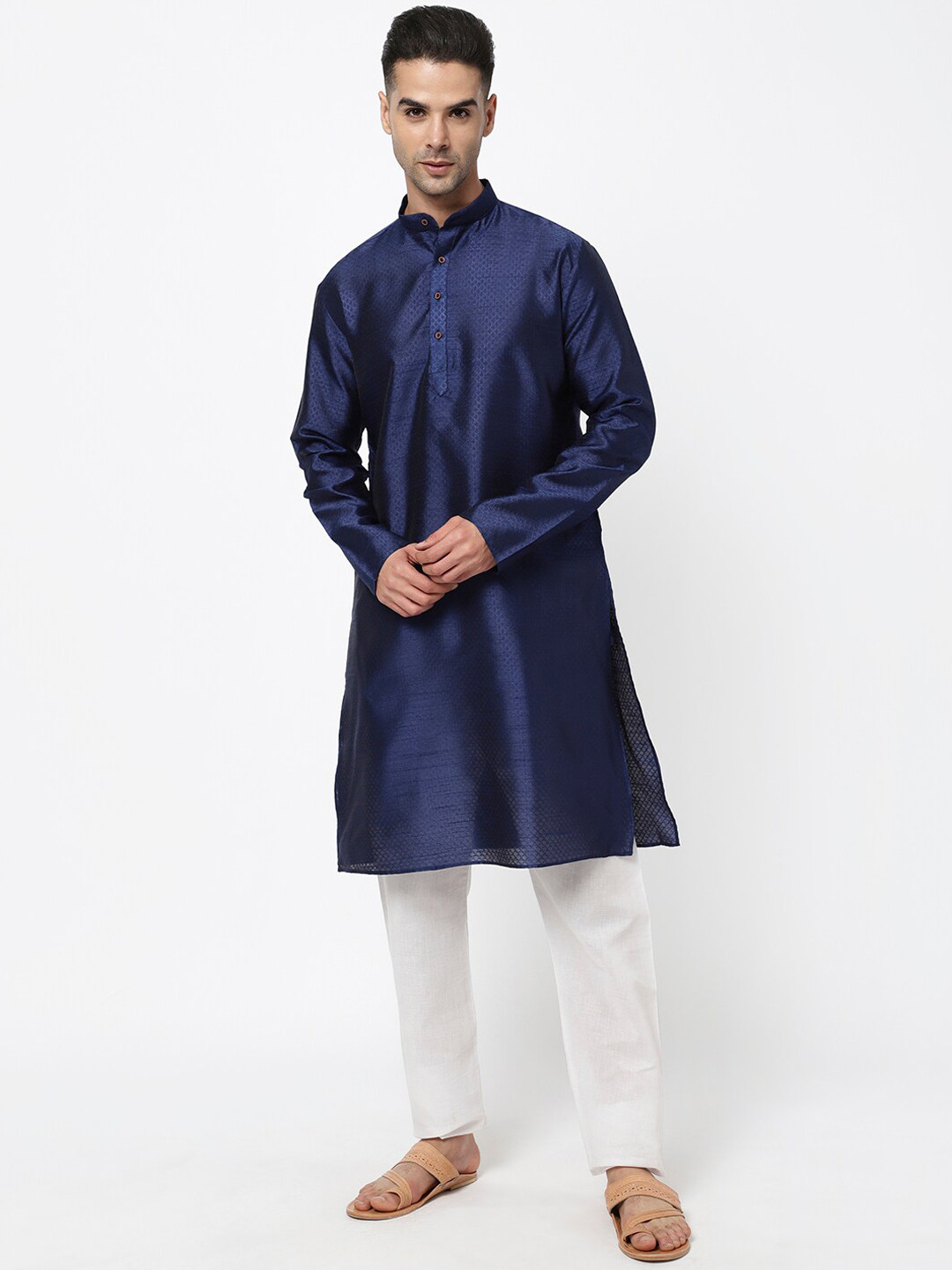 

R&B Geometric Mandarin Straight Collar Kurta, Blue