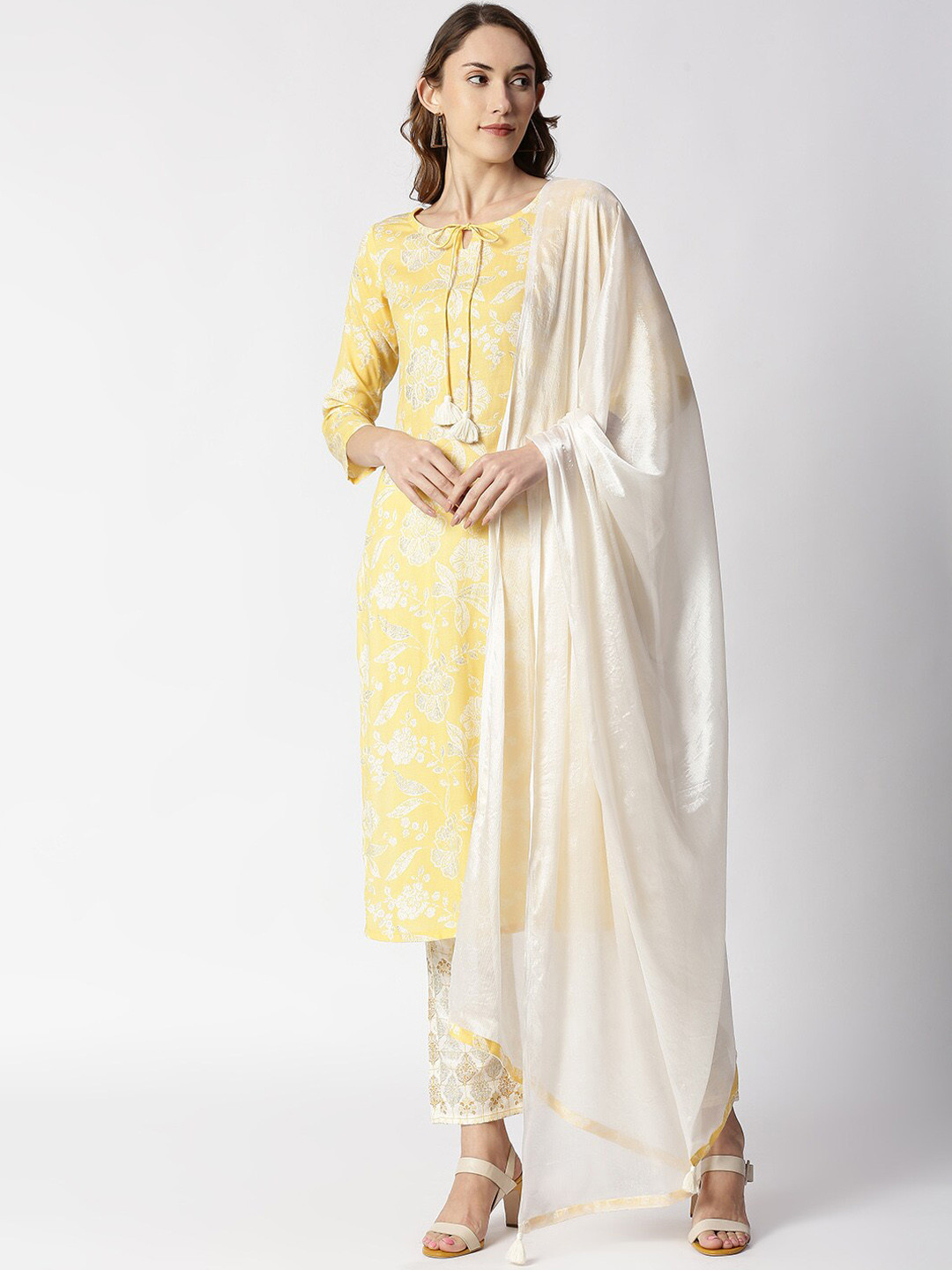 

Anuthi Women Yellow Floral Printed Kurta with Trousers & With Dupatta
