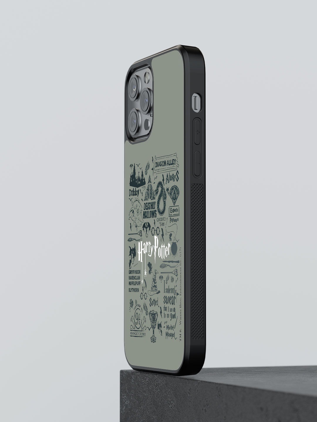 

macmerise Green Harry Potter Infographic iPhone 12 Pro Bumper Phone Back Case
