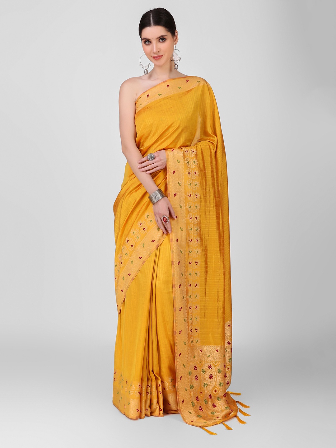 

DUNGRANI Mustard & Gold-Toned Zari Art Silk Banarasi Saree