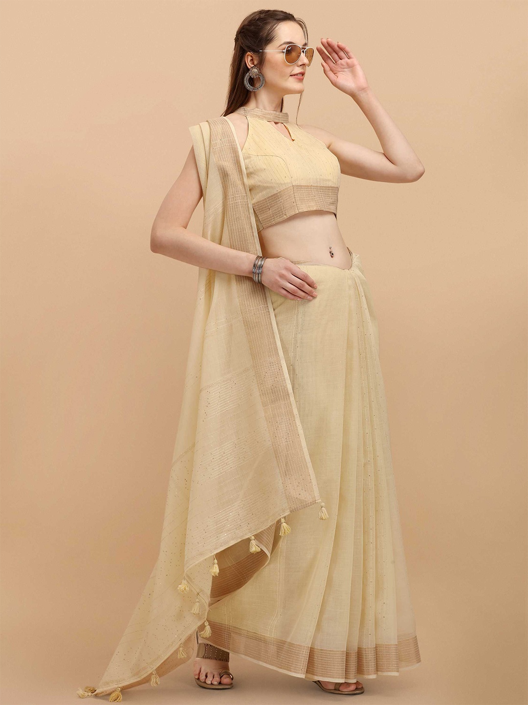 

DUNGRANI Beige Sequinned Linen Blend Saree