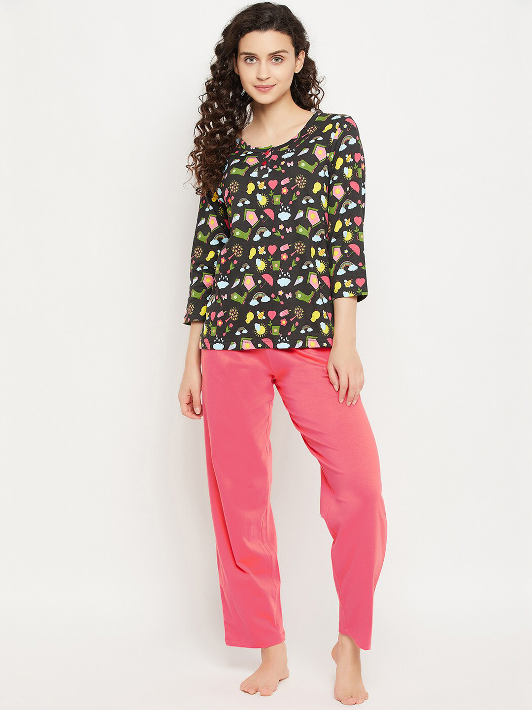 

Clovia Women Black & Pink Printed Cotton Blend Night suit