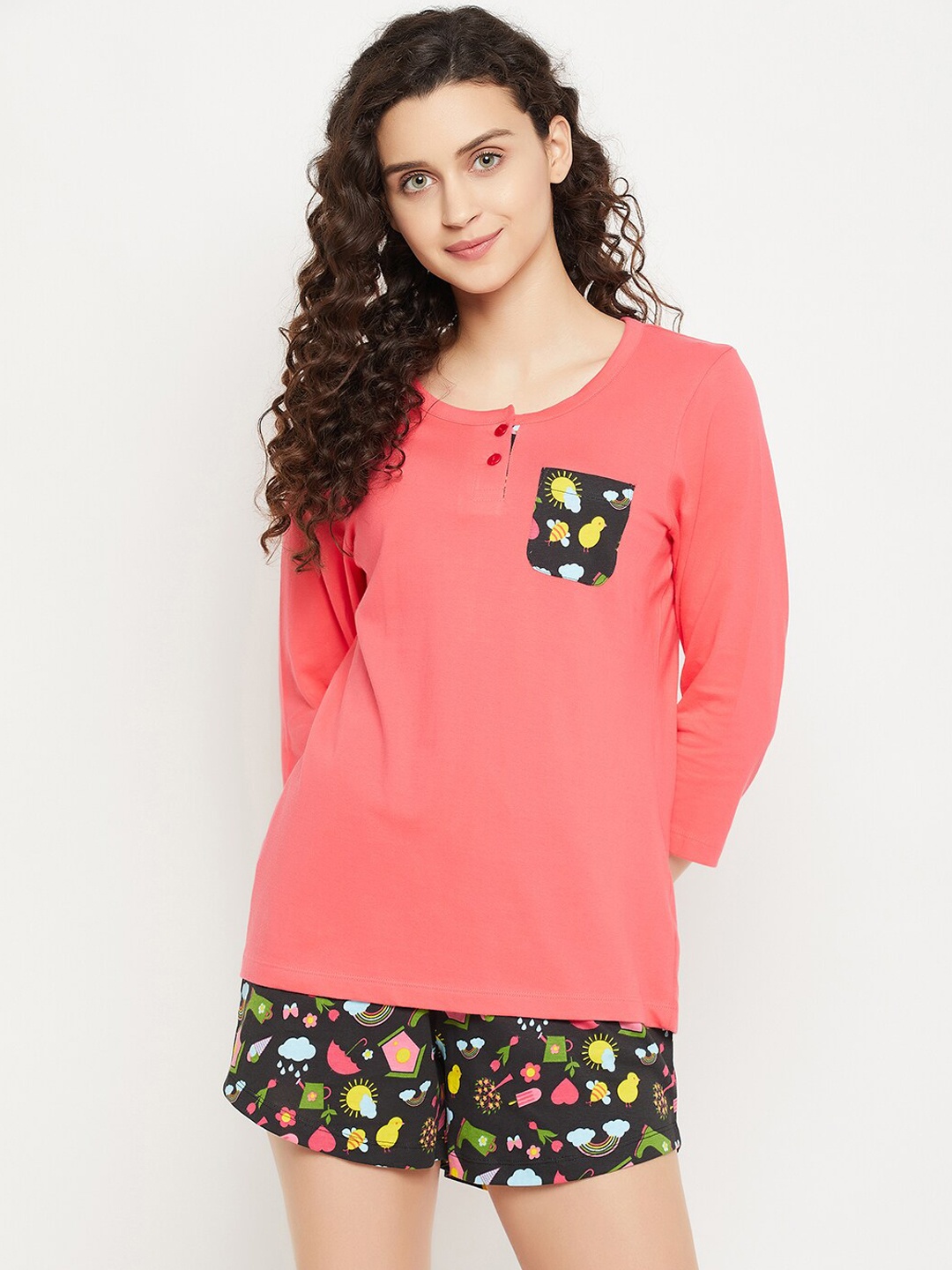 

Clovia Women Peach & Black Printed Cotton Blend Night suit