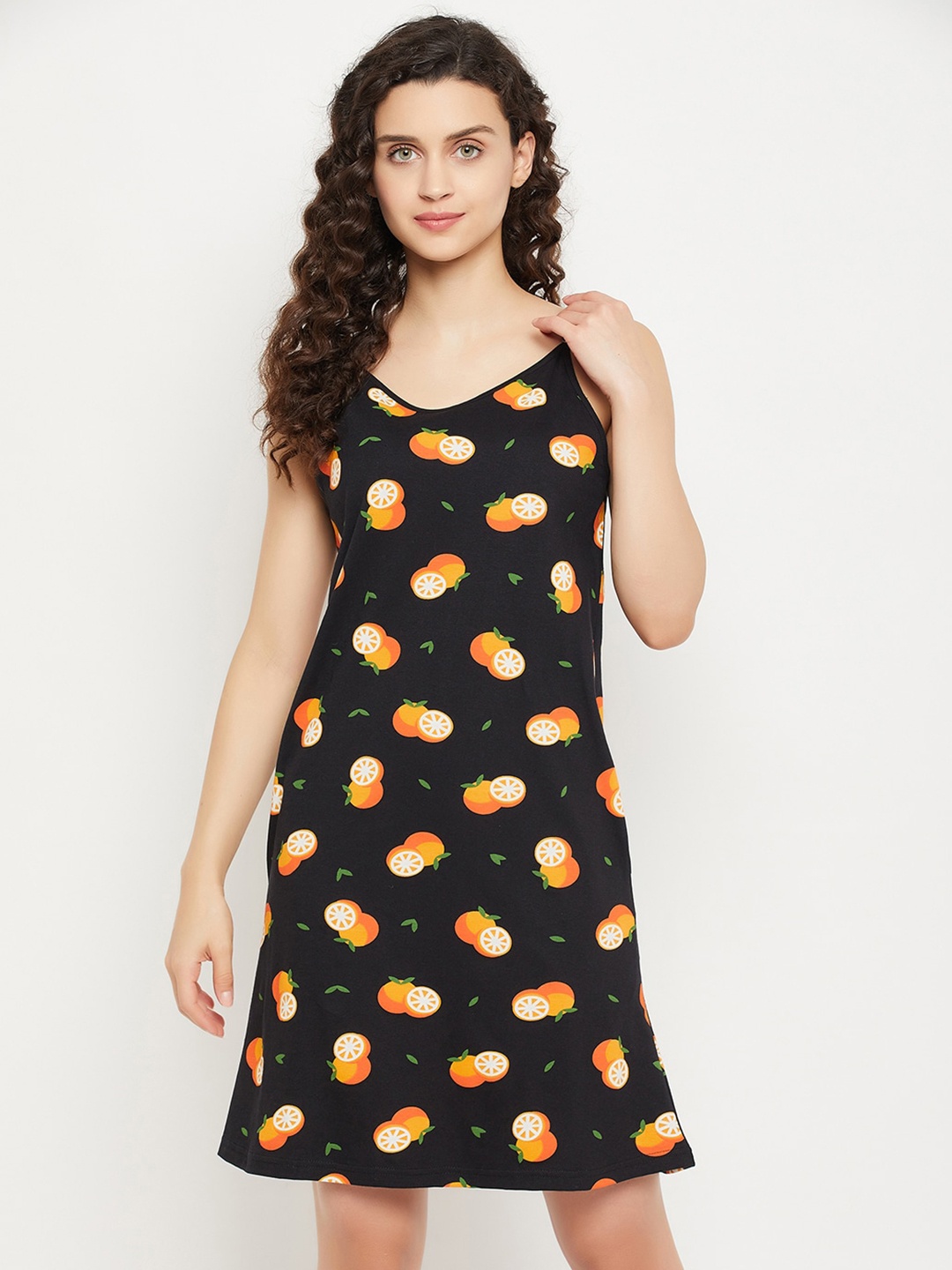 

Clovia Women Cotton Fruity Printed Nightdress, Black