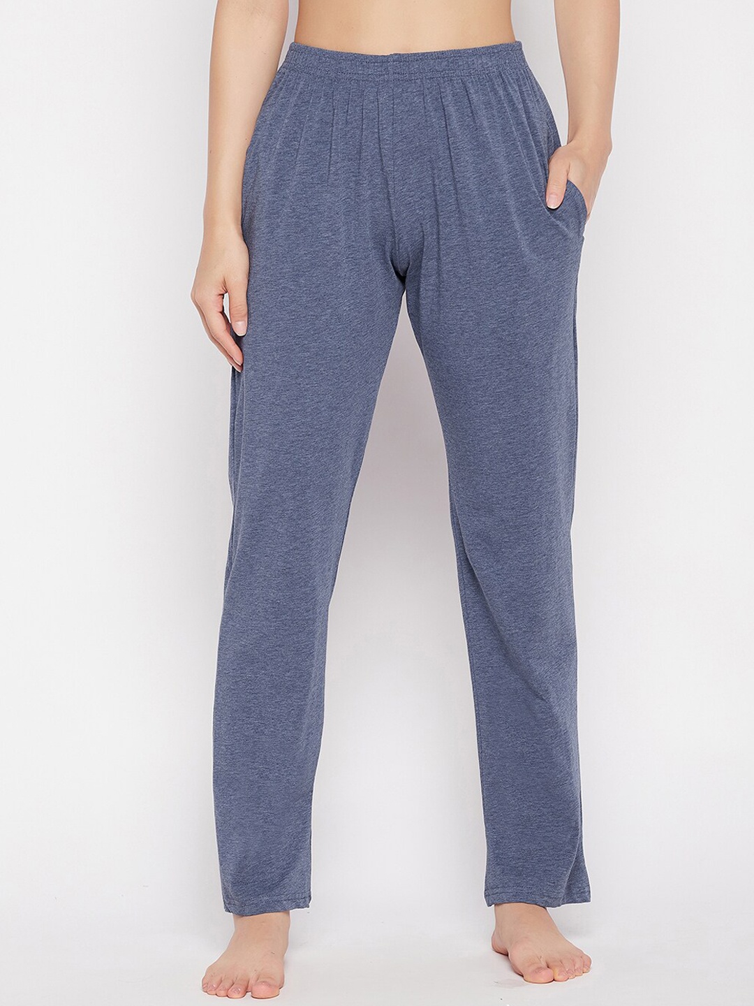 

Clovia Women Blue Solid Pure Cotton Lounge Pant