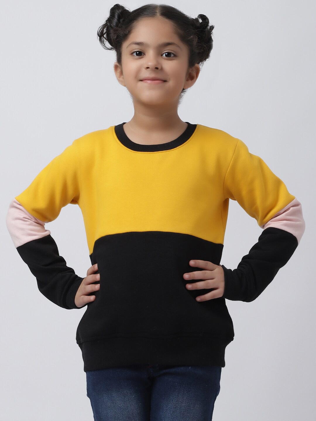 

Rute Girls Yellow Colourblocked Cotton Sweatshirt