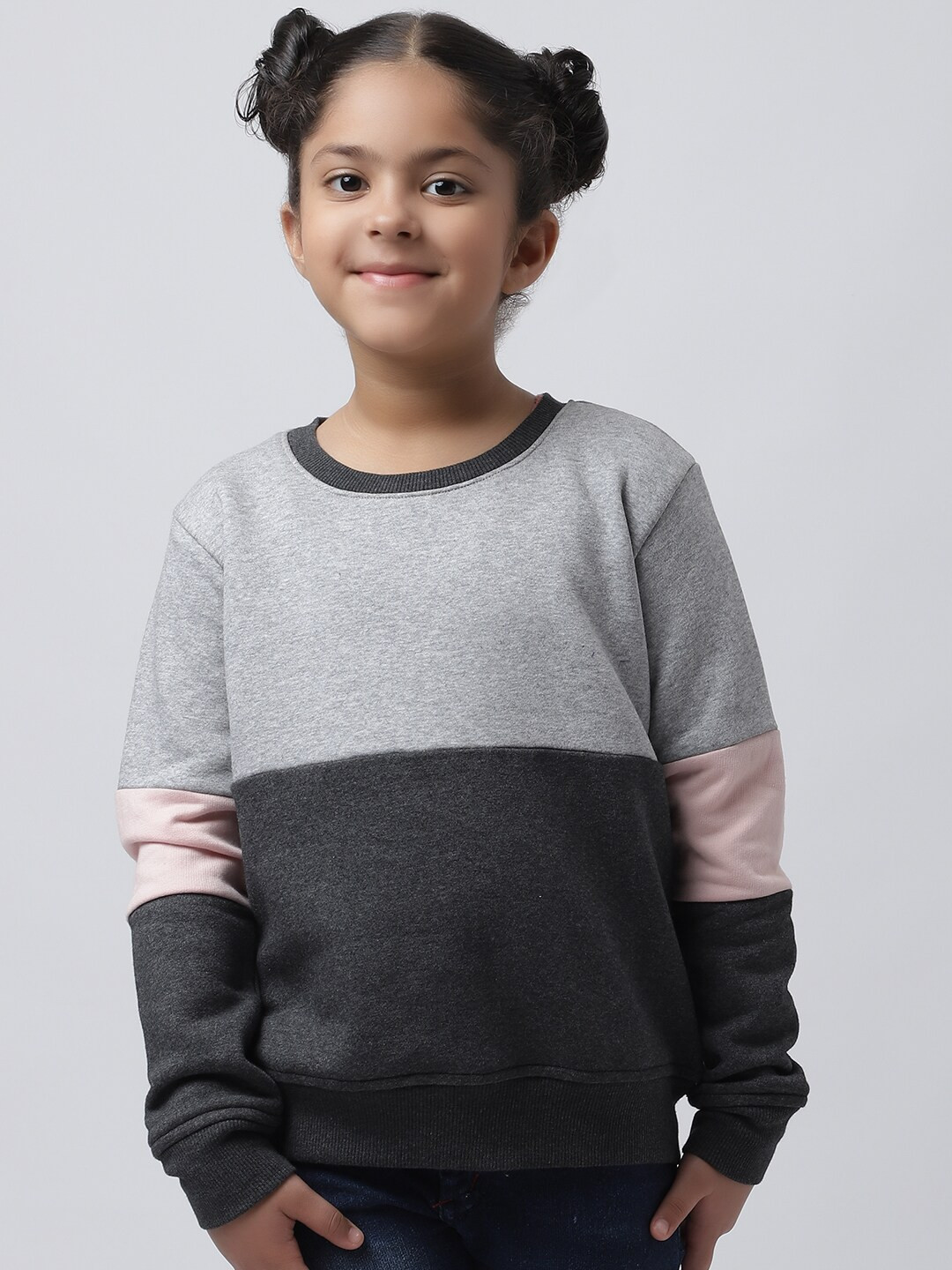 

Rute Girls Grey & Charcoal Colourblocked Fleece Sweatshirt