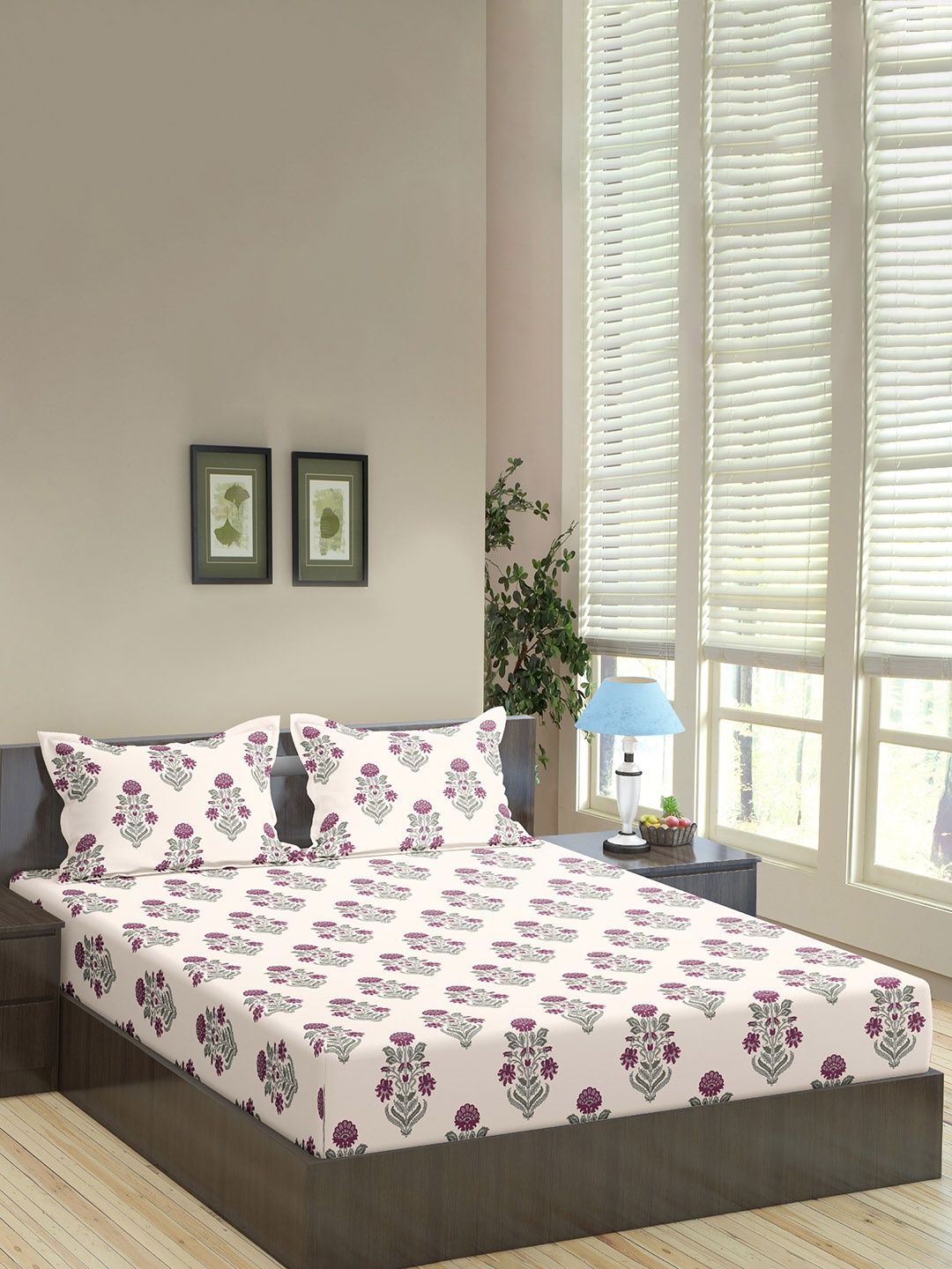 

Trance Home Linen Aangan Pink 180 TC Cotton Queen Flat Bedsheet with 2 Pillow Covers