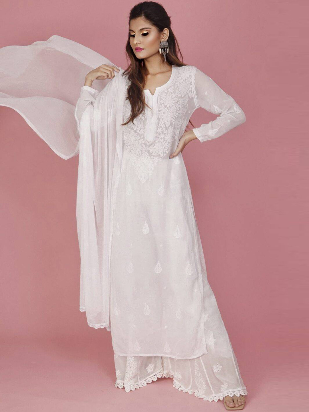 

LABEL AISHWARYRIKA Women White Floral Embroidered Chikankari Silk Georgette Kurta with Palazzos & With