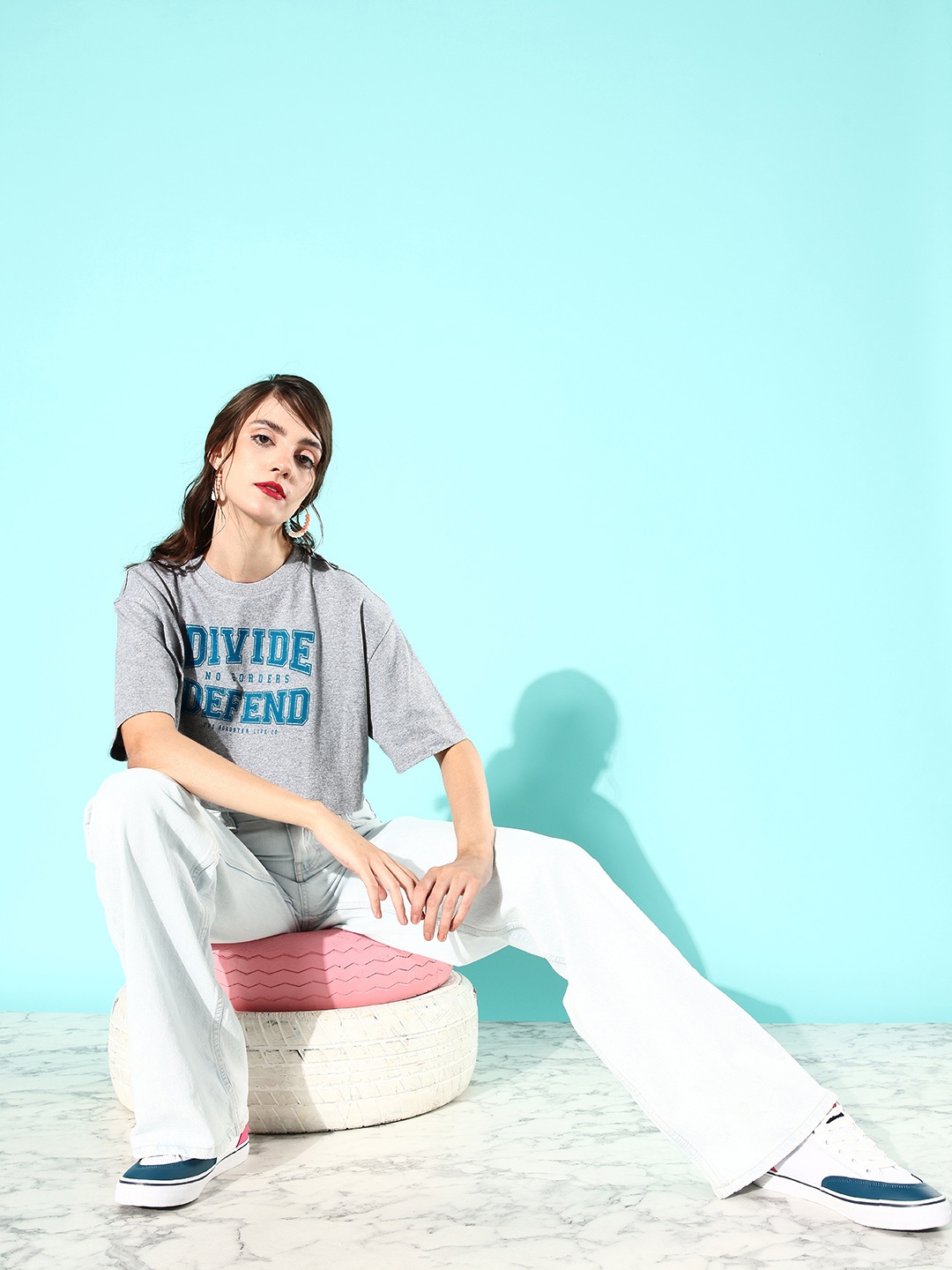 

The Roadster Lifestyle Co. Women Grey Pure Cotton Typography Printed T-shirt