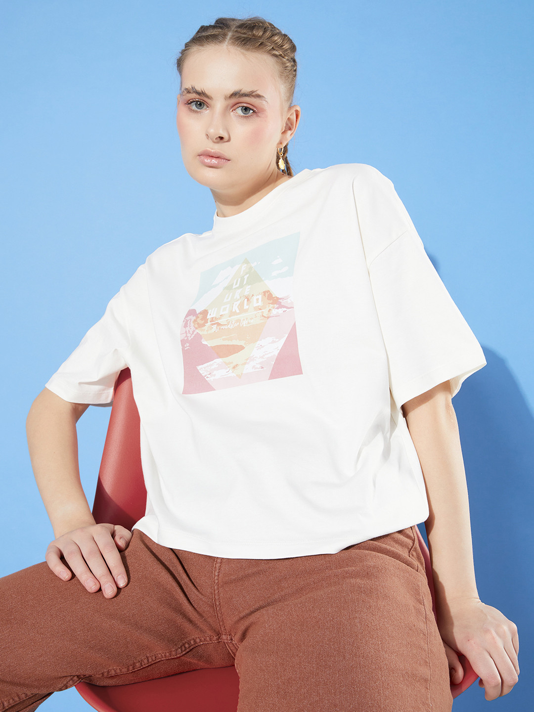 

The Roadster Life Co. Pearl White Printed Drop-Shoulder Off-Grid Graphics Cotton T-shirt
