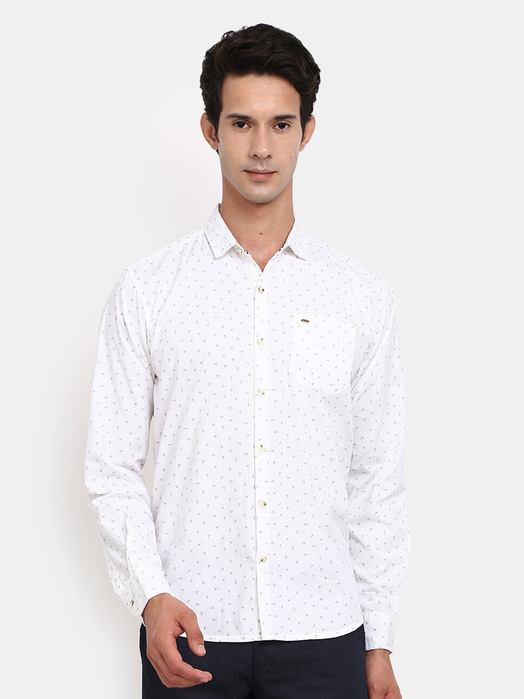 

V-Mart Printed Casual Shirt, White