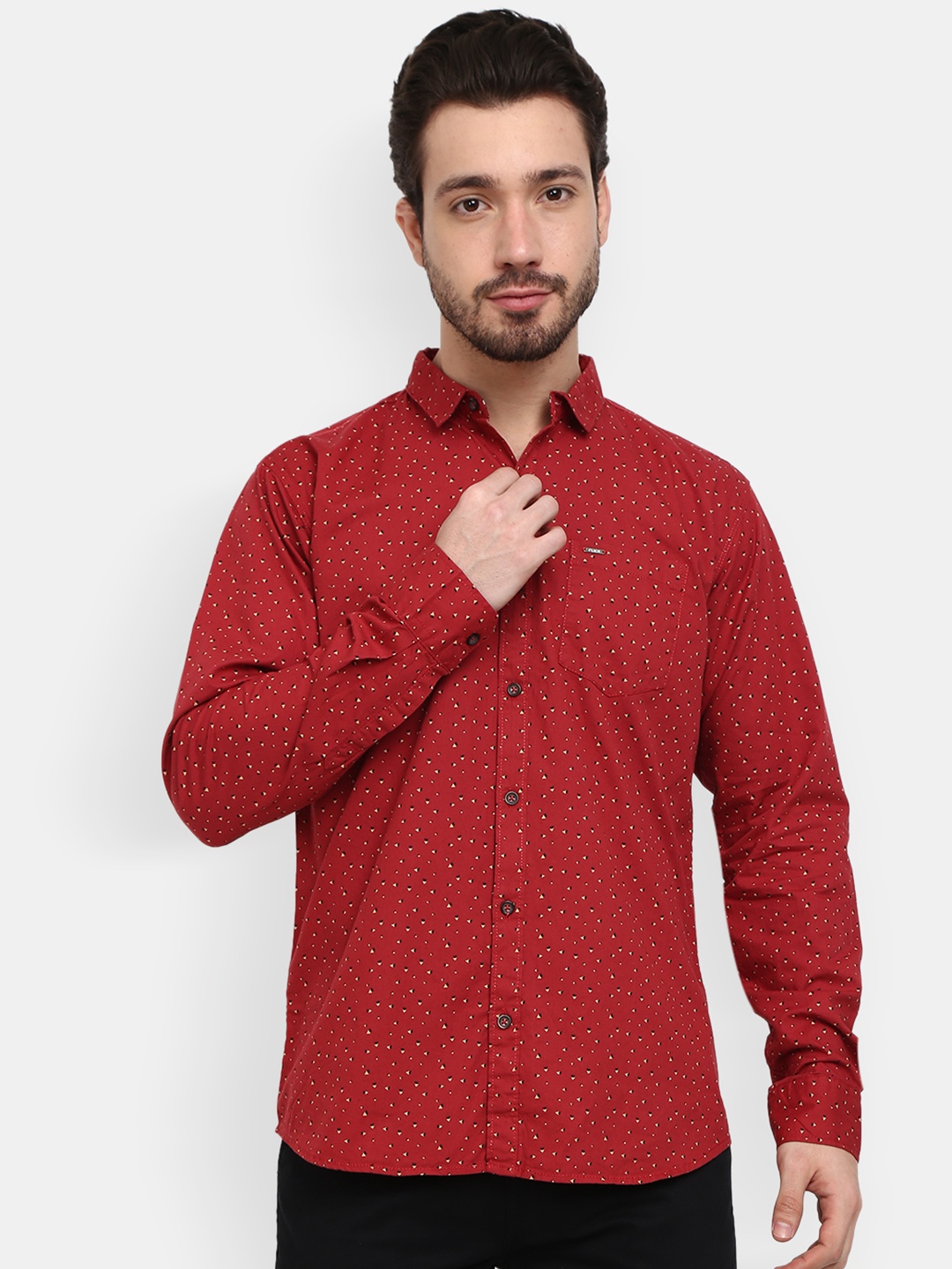 

V-Mart Men Black Solid T-shirt