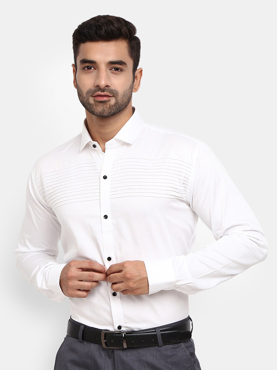 

V-Mart Men White Casual Shirt