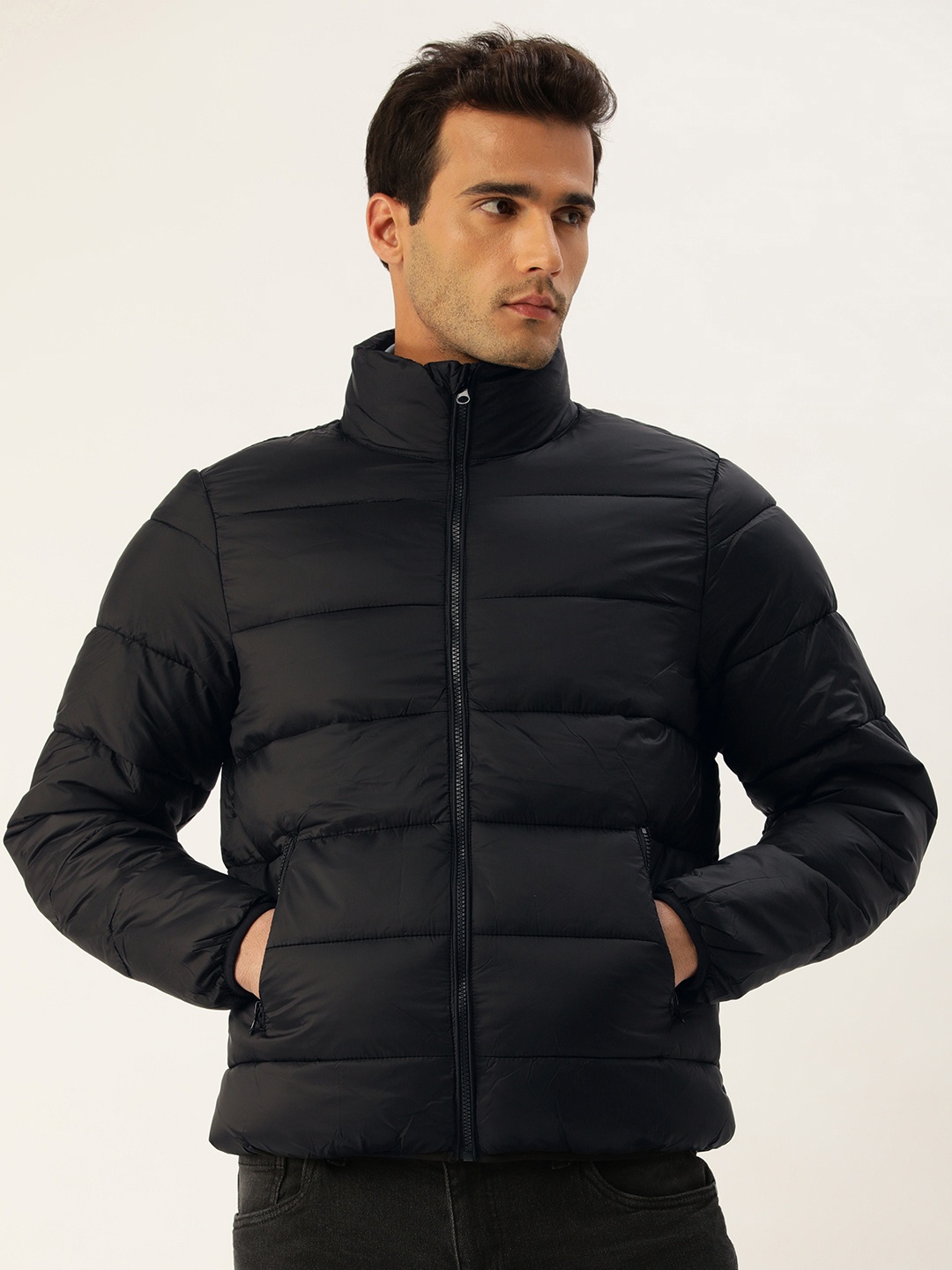 

FOREVER 21 Men Black Solid Lightweight Puffer Jacket