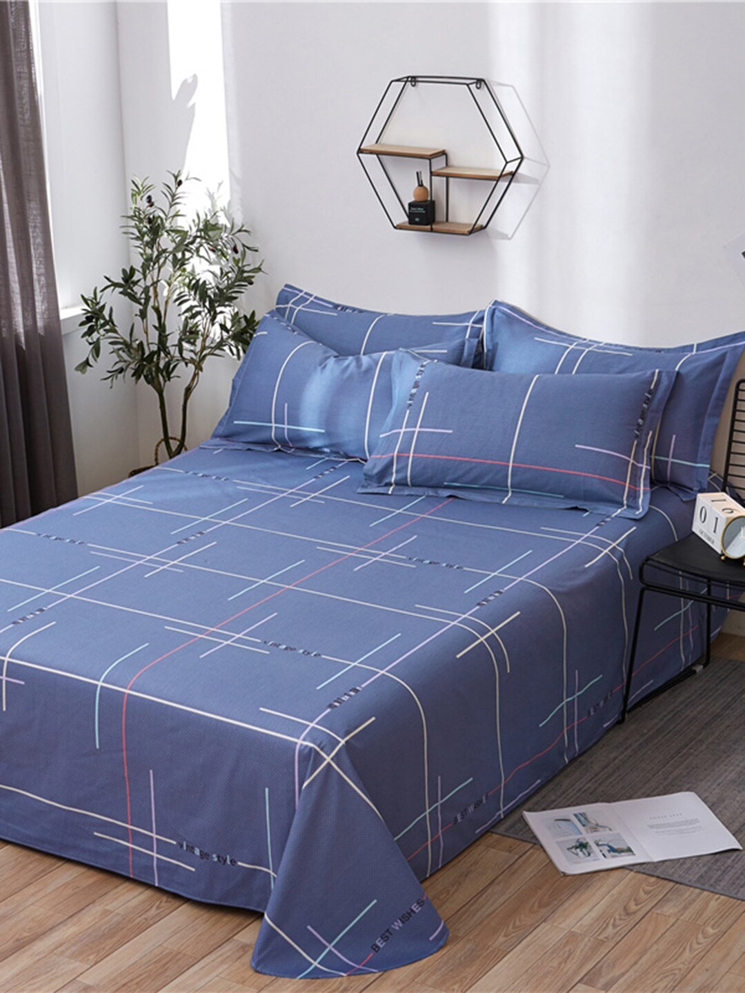 

JC HOME Blue & White Printed 186 TC Cotton King Bedsheet with 2 Pillow Covers