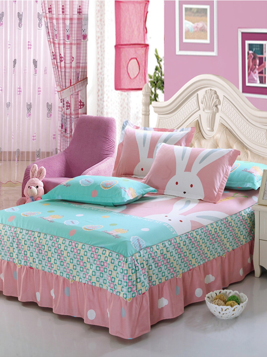 

JC Collection Pink & White Printed 200 TC Cotton King Bed Cover with 2 Pillow Covers