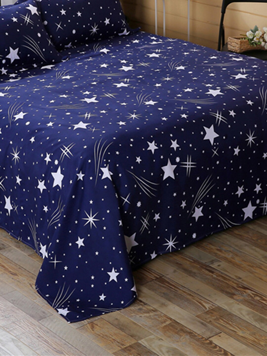 

JC HOME Navy Blue & White Graphic 130 TC King Bedsheet with 2 Pillow Covers