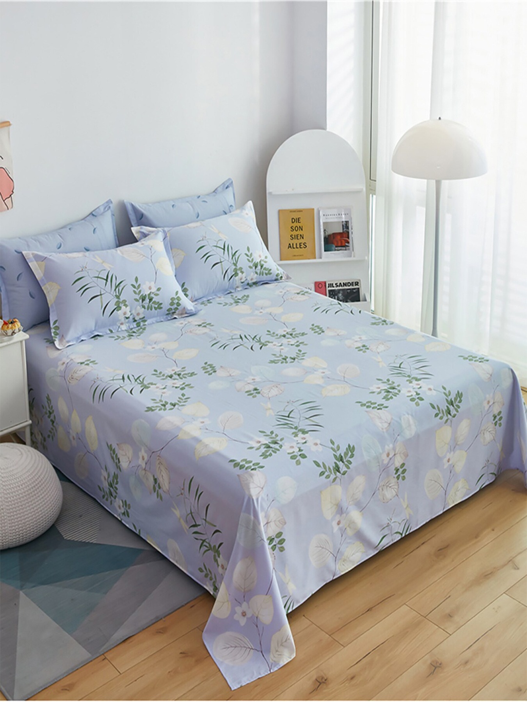 

JC HOME Blue & White Floral 186 TC Cotton Single Bedsheet with 2 Pillow Covers