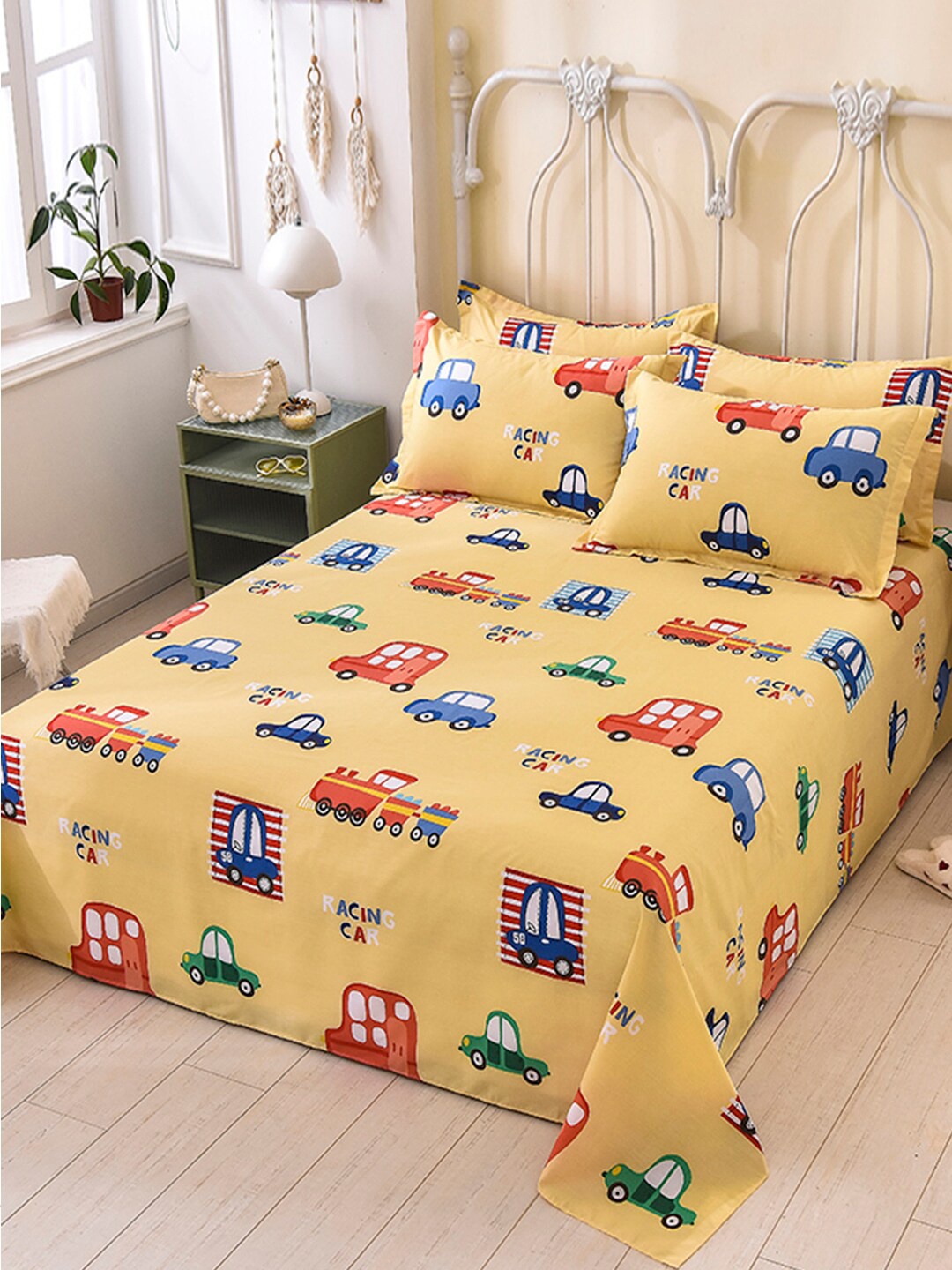 

JC HOME Yellow Red Graphic 200 TC Cotton Single Bedsheet with 2 Pillow Covers
