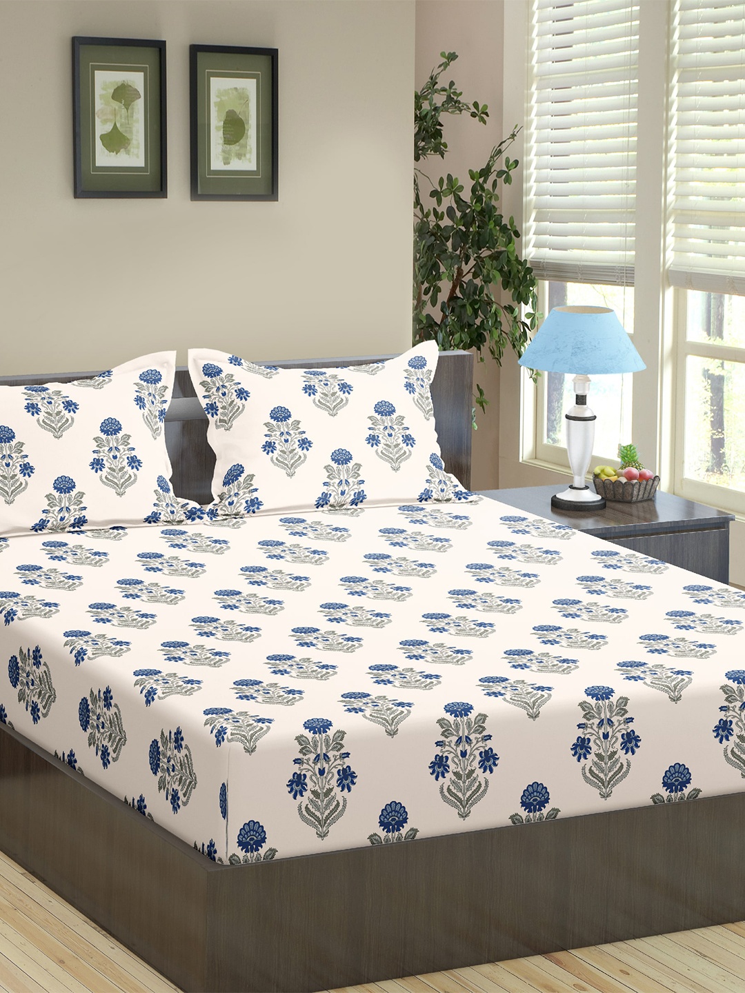 

Trance Home Linen Aangan Blue 180 TC Cotton King Flat Bedsheet with 2 Pillow Covers, White