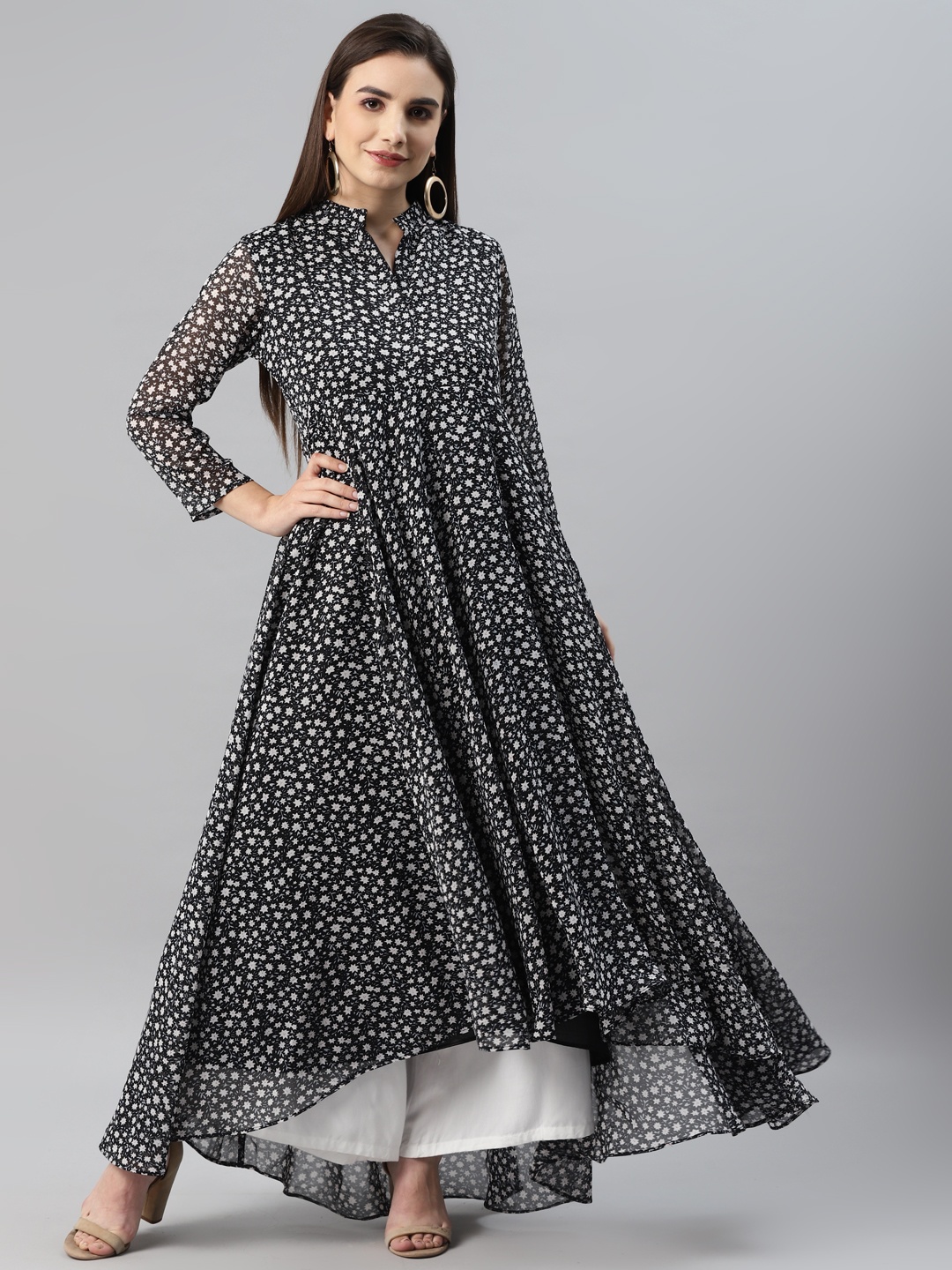 

MBE Women Black & White Floral Printed Georgette Anarkali Kurta