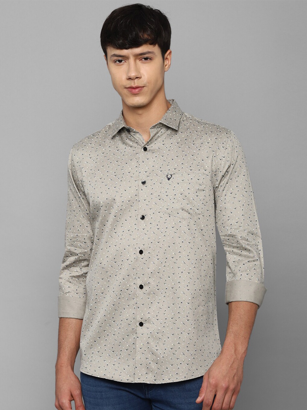 

Allen Solly Men Grey Slim Fit Printed Pure Cotton Casual Shirt