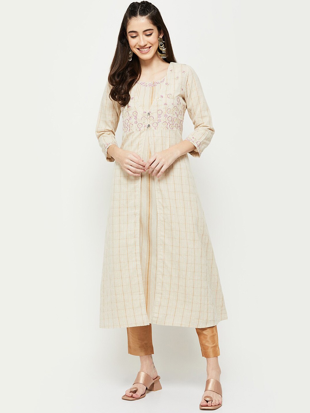 

max Women Beige & Mustard Yellow Cotton Striped Thread Work Kurta