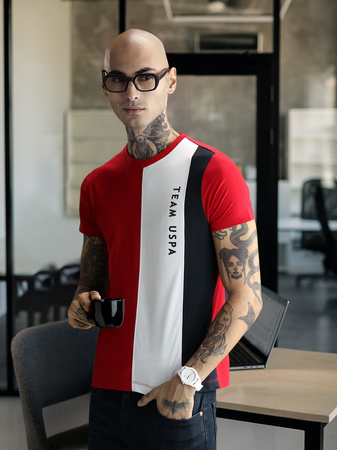 

U.S. Polo Assn. Men Colourblocked Round Neck T-shirt, Red