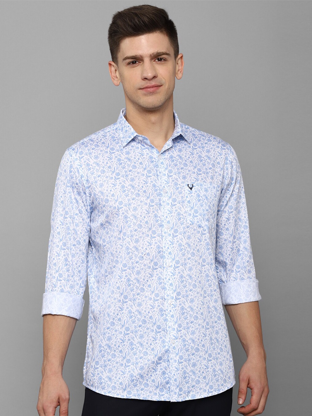 

Allen Solly Men Blue Slim Fit Floral Printed Pure Cotton Casual Shirt