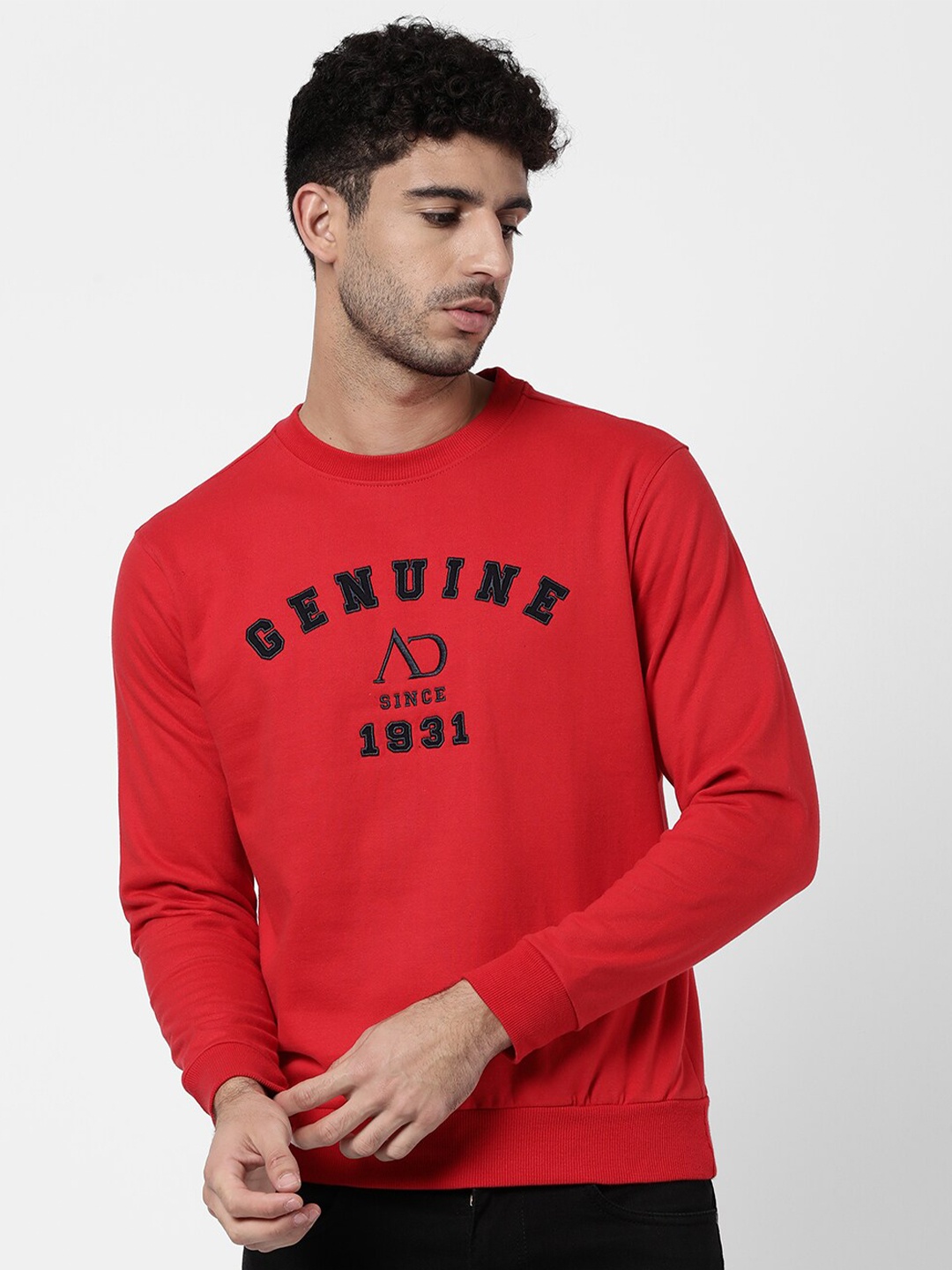 

AD By Arvind Men Red Embroidered Pure Cotton Sweatshirt
