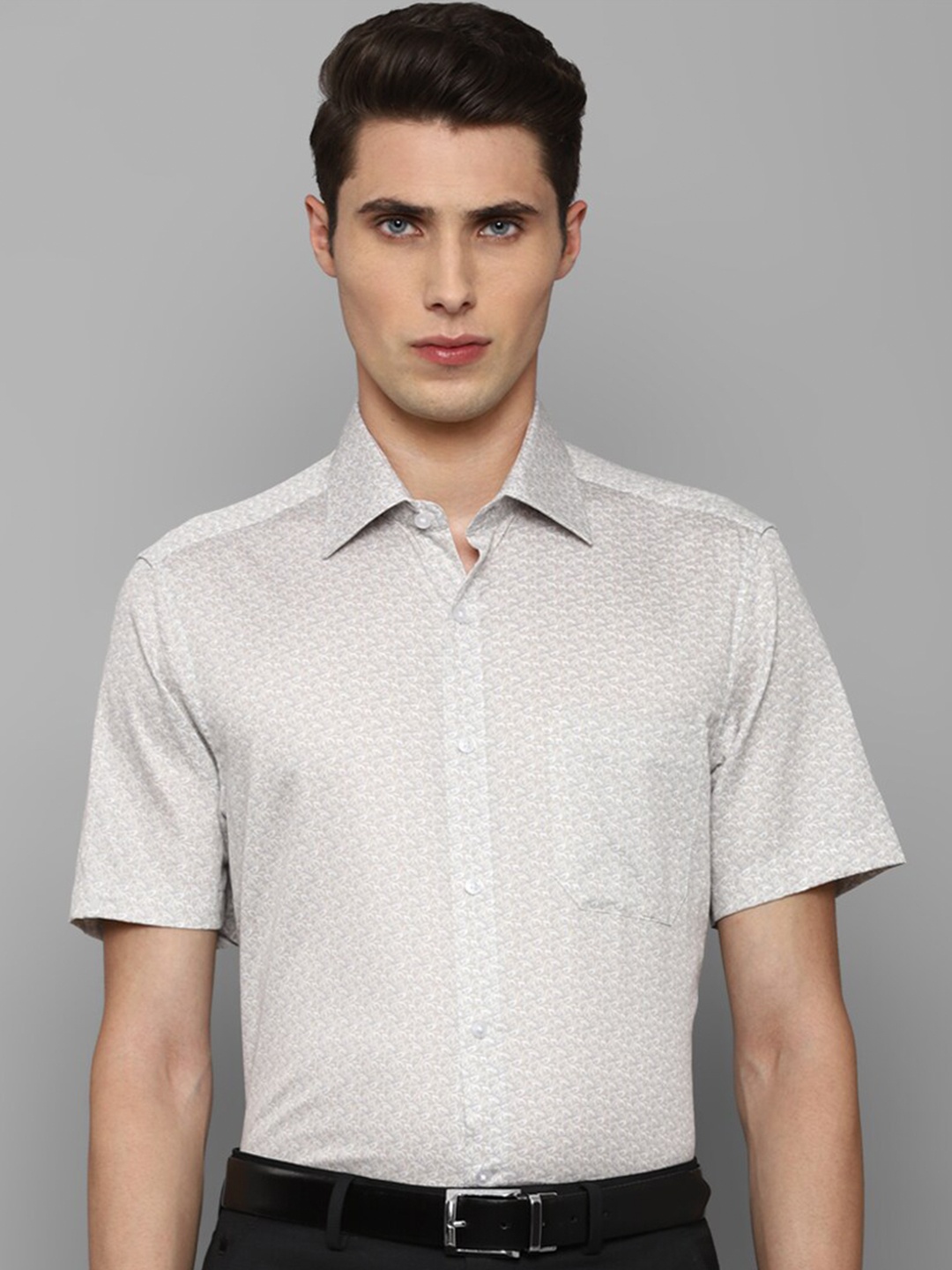 

Louis Philippe Men Grey Floral Printed Pure Cotton Formal Shirt