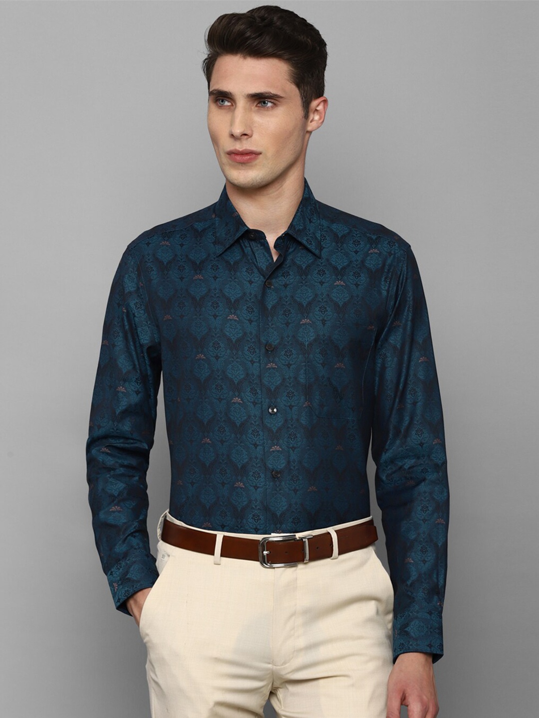

Louis Philippe Men Navy Blue Printed Pure Cotton Formal Shirt