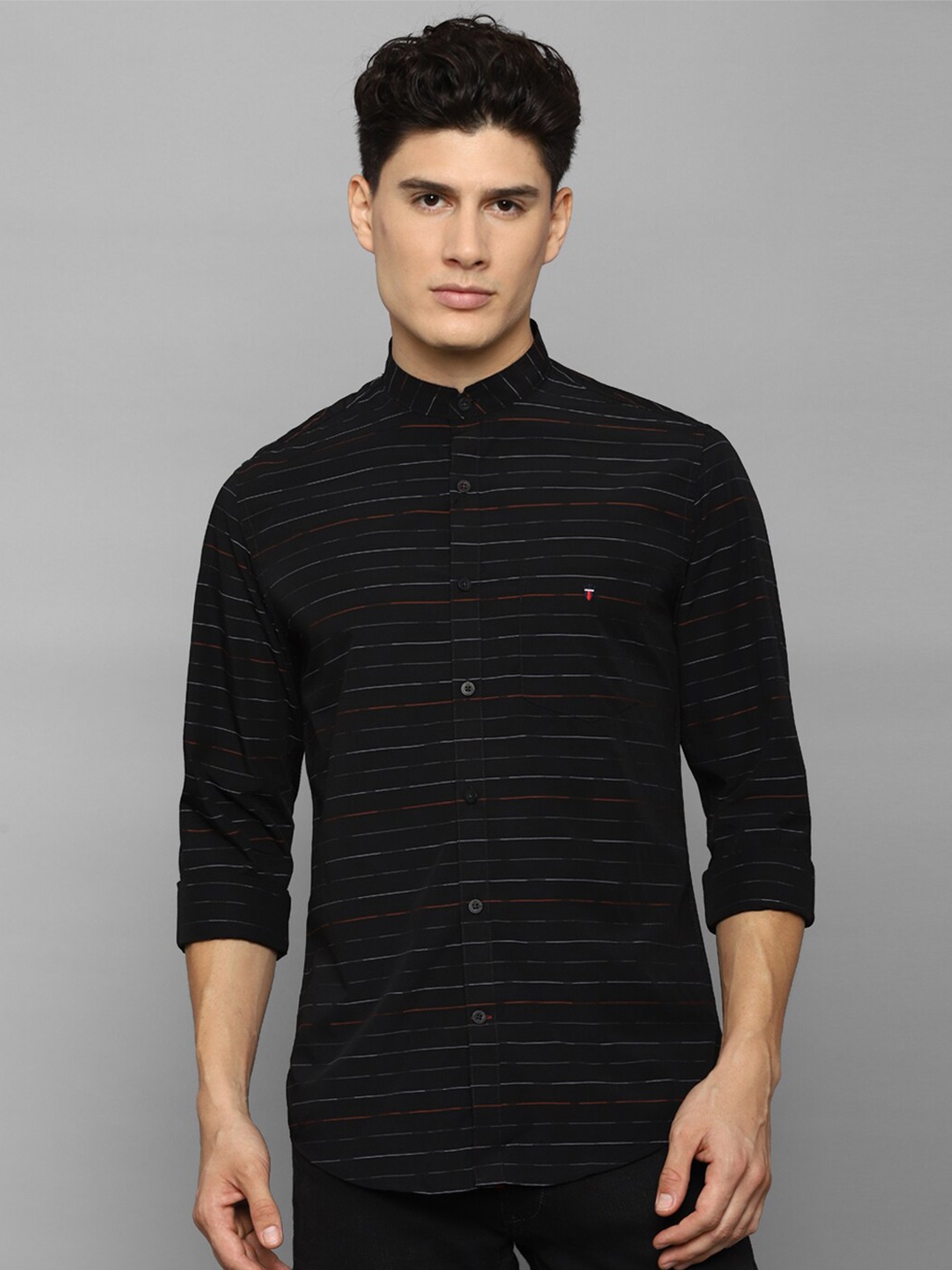 

Louis Philippe Sport Men Black Slim Fit Horizontal Stripes Casual Shirt