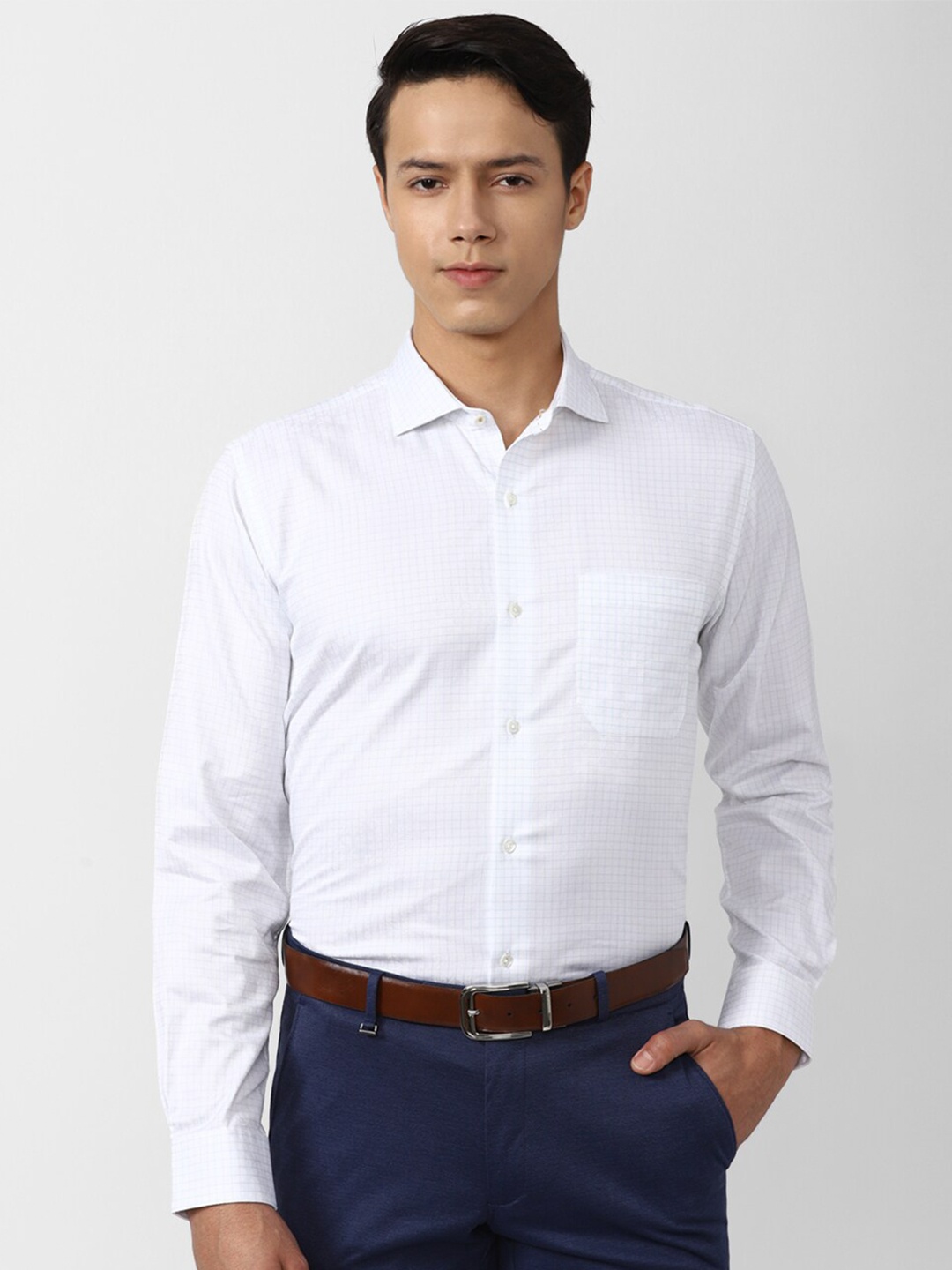 

Van Heusen Men Checked Pure Cotton Formal Shirt, White