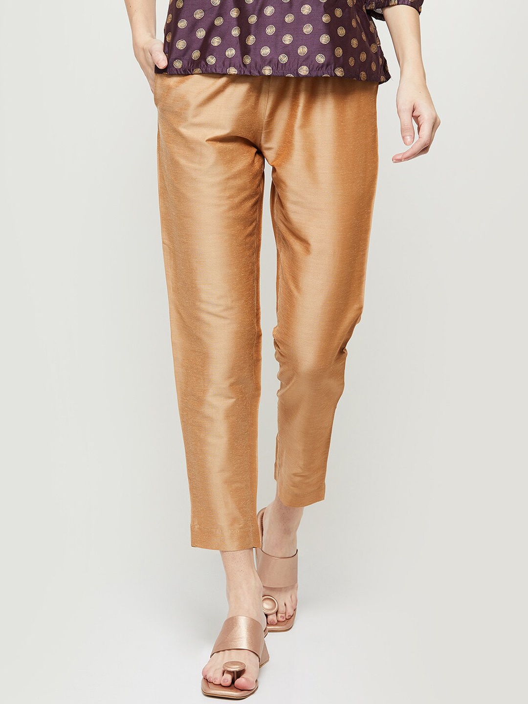 

max Women Regular Fit Trousers, Gold