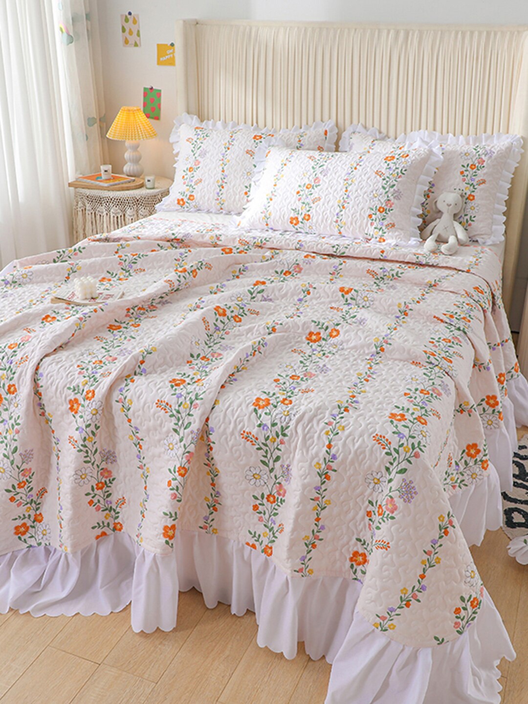 

JC Collection Floral Double Queen Bedding Set, White
