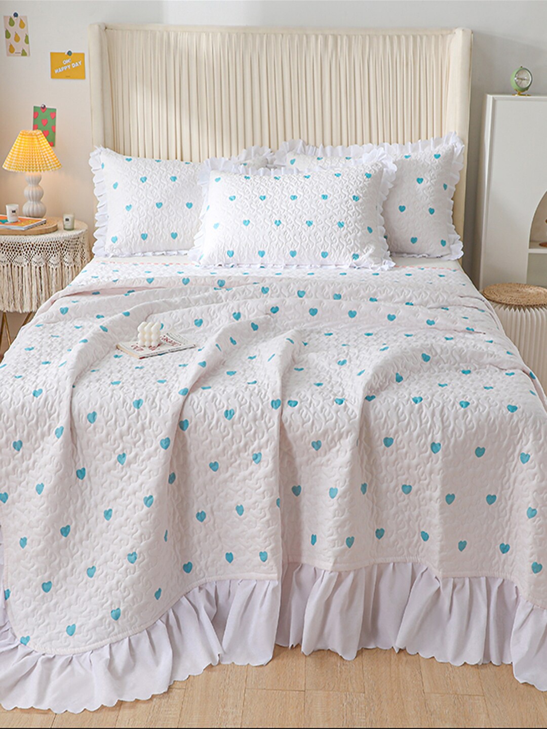 

JC Collection Printed Double King Bed Cover With 2 Pillow Covers, White