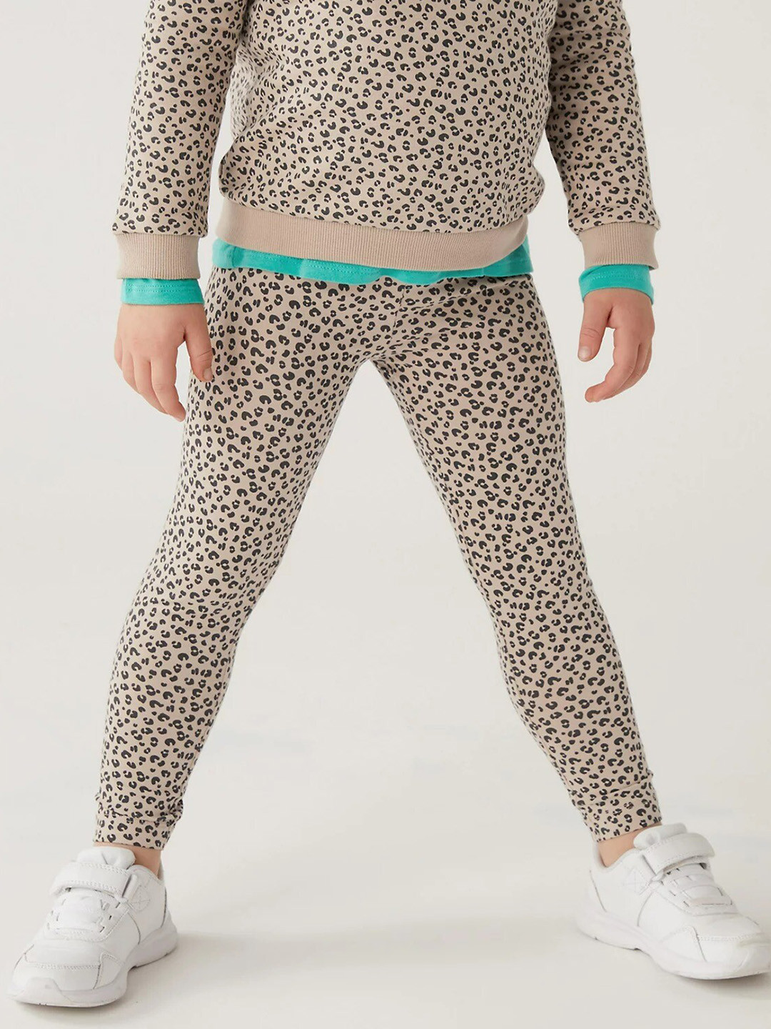 

Marks & Spencer Girls Beige & Black Animal skin Print Ankle-Length Cotton Leggings