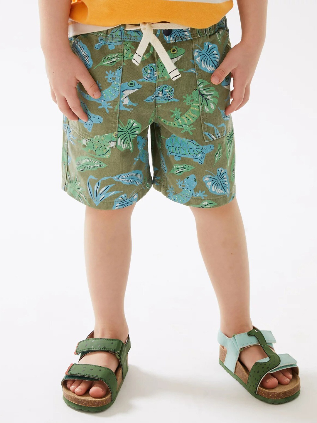 

Marks & Spencer Boys Olive Green Printed High-Rise Cotton Shorts