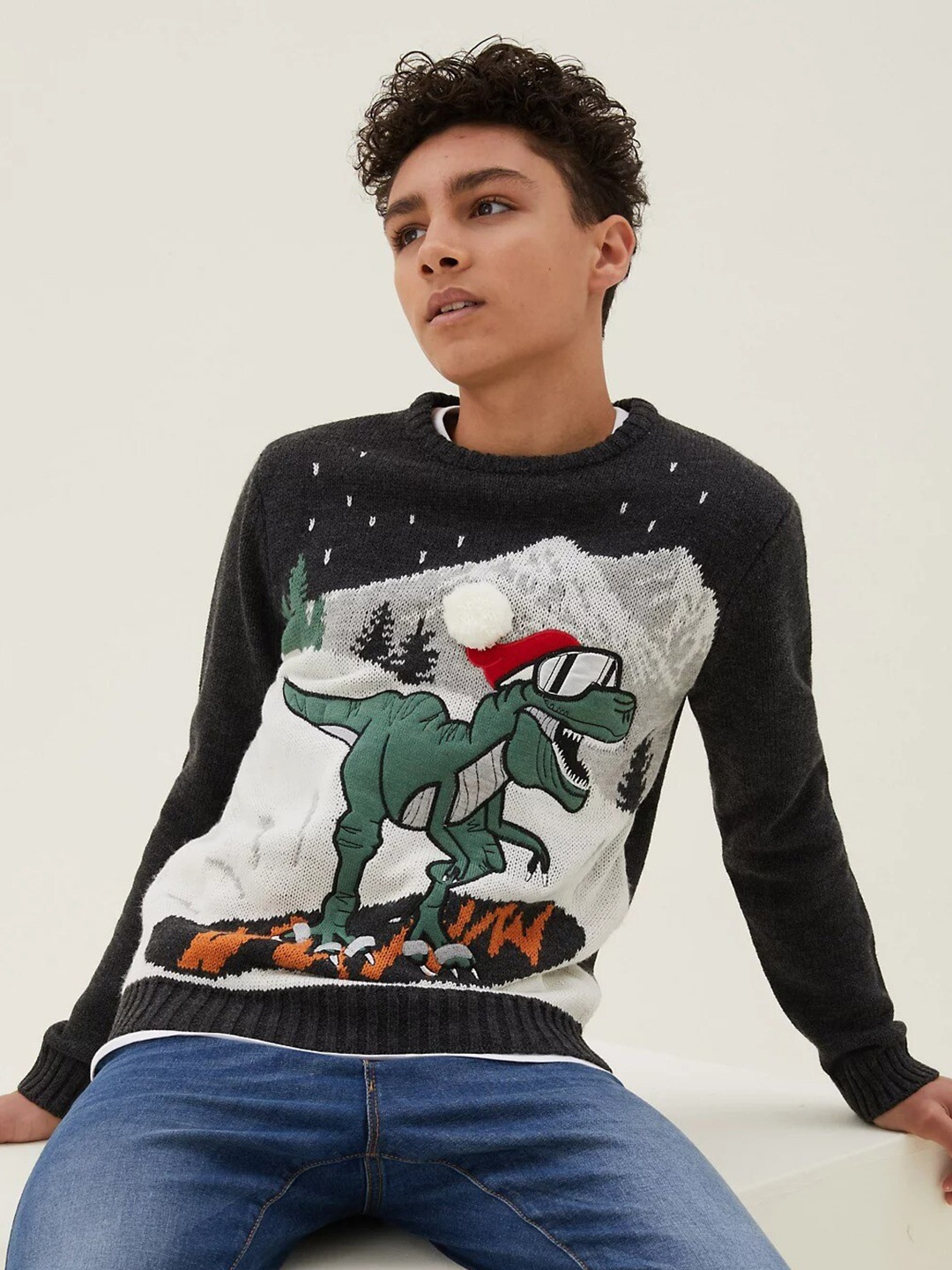 

Marks & Spencer Boys Black Printed Sweatshirt